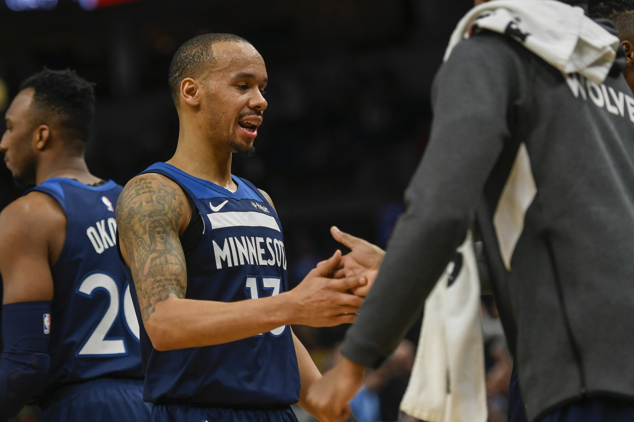 顿制造包袱 顿制造包袱